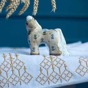 Сувенір скульптурний "Кінь з ранкових рос"