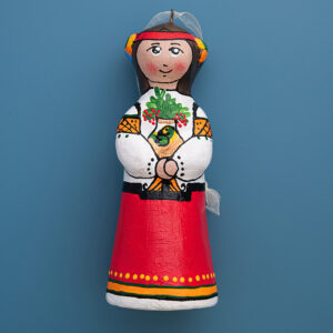 Іграшка скульптурна підвісна "Гуцулка"