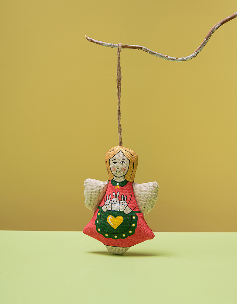 Сувенір ванільний ароматизований" Янгол з зайчиками"