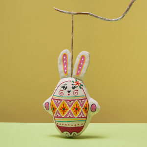 Зайчиха-писанка