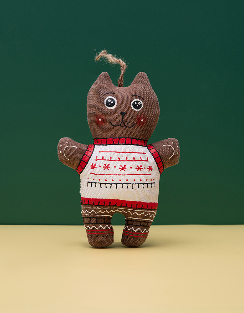 Сувенір кавовий ароматизований "Котеня в светрі з сніжинками"