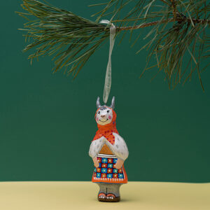 Ялинкова іграшка " Персонаж вертепу Коза " (скульптура)