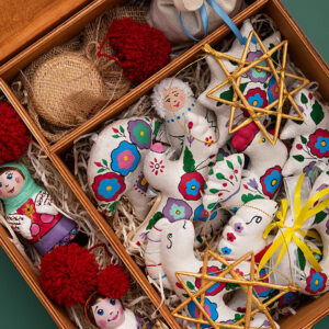 Іграшки на ялинку Набір «Борщівська квітка» великий