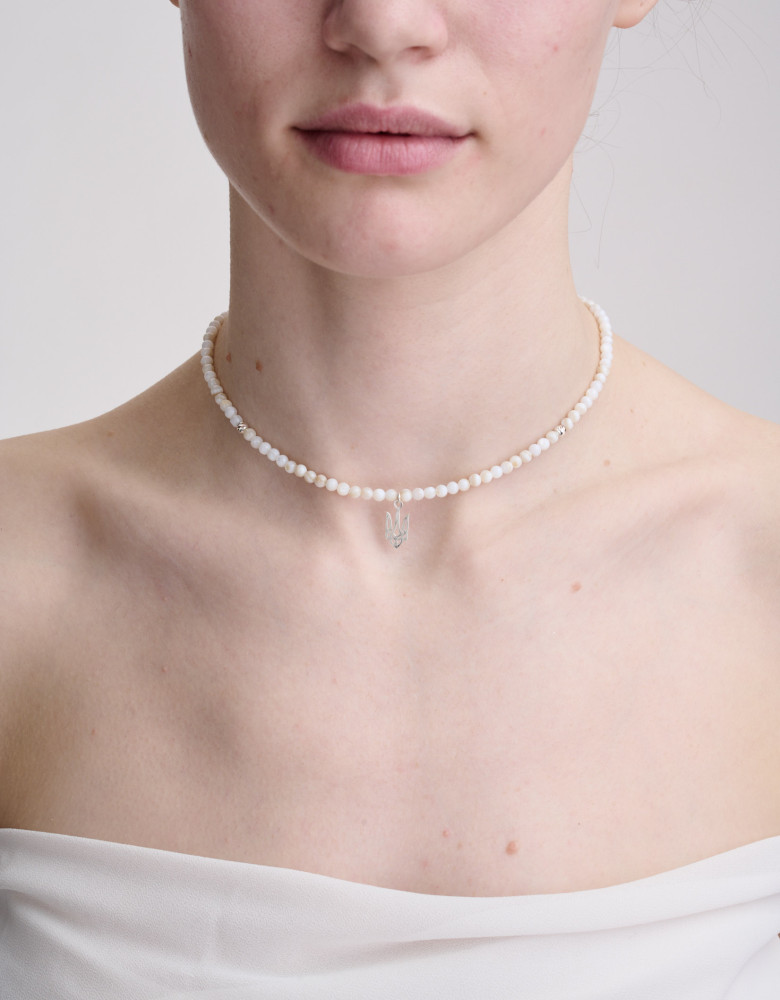 Перламутрове намисто "Тризуб"