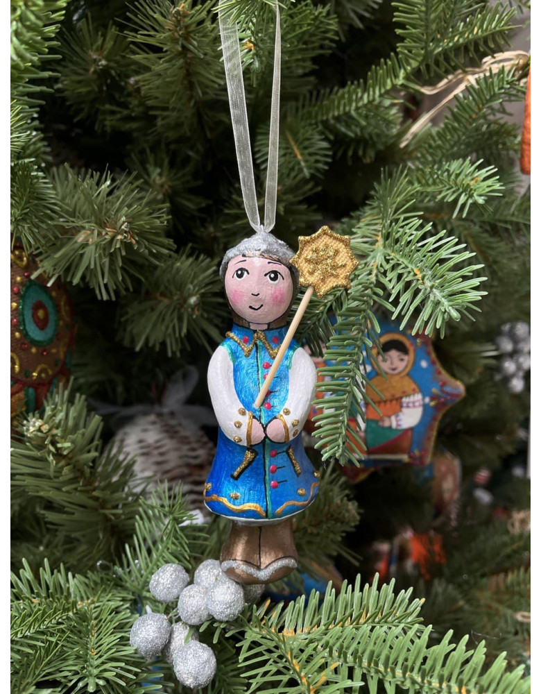 Ялинкова іграшка " Персонаж вертепу Хлопчик-колядник " (скульптура) - Зображення 2