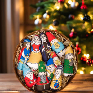 Казка в коробці ручної роботи "Білосніжка і сім гномів"