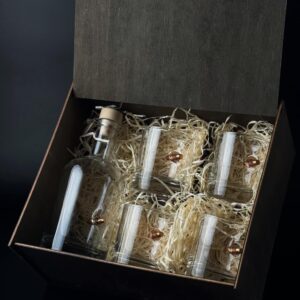 Набір з 4 склянок для віскі «Куля» + пляшка