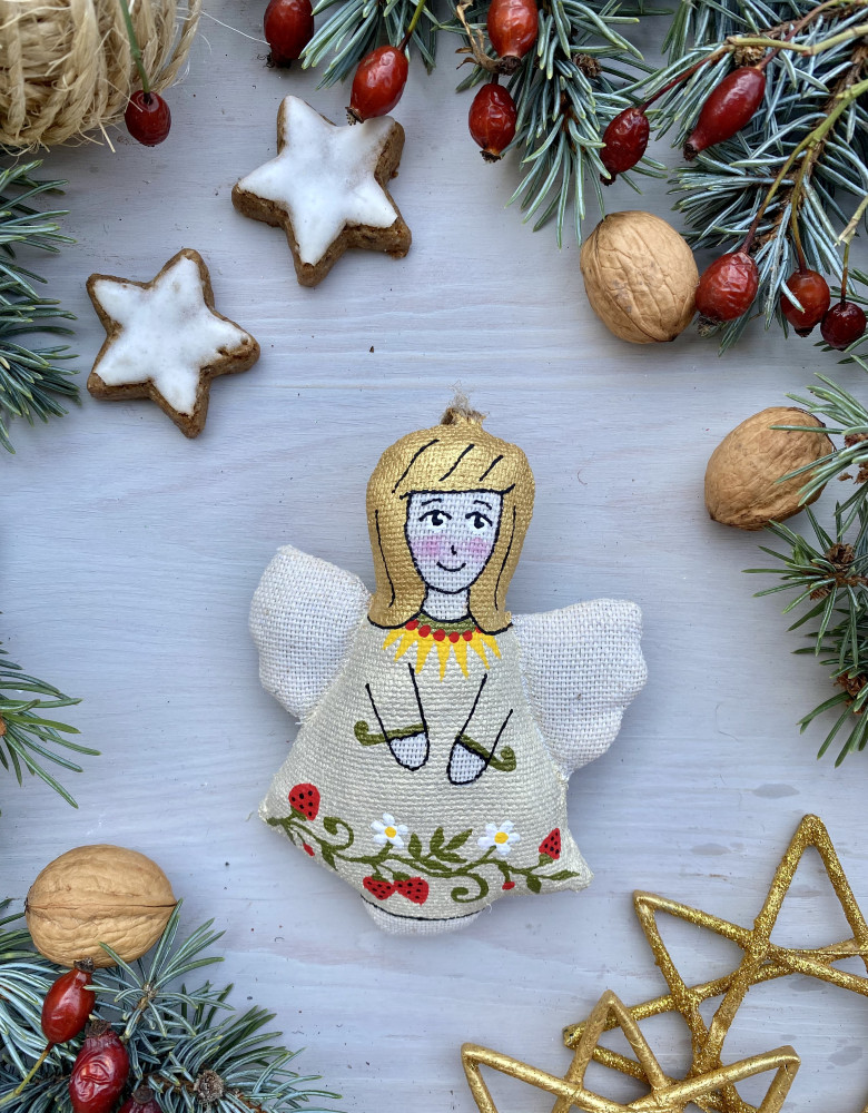 Сувенір ванільний ароматизований "Янгол з ягідками"