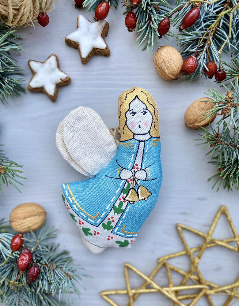 Сувенір "Ванільний янгол з дзвониками"