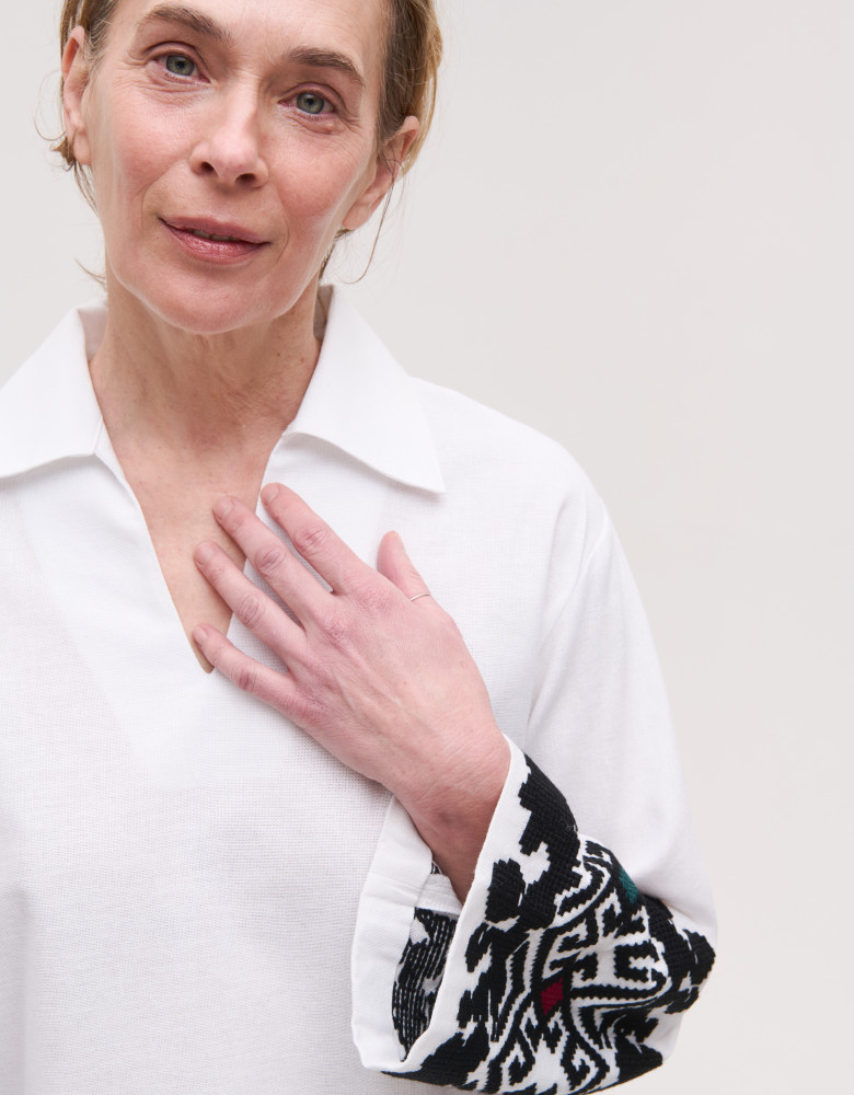 Жіноча вишиванка з ручною вишивкою Heometrychna - Зображення 5