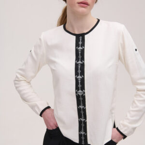 Жіноча сорочка молочна лляна Strichka