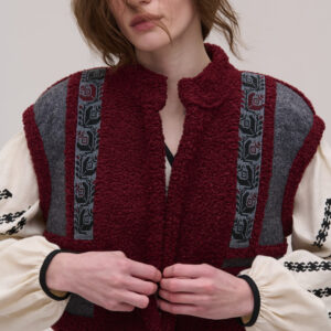 Кептар Malanka короткий бордовий